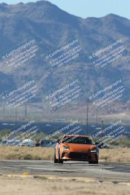 media/Nov-23-2025-Speed Ventures (Sun) [[88f20b6e61]]/2-Orange Group/Session 2 (Turns 16 and 17 Exit)/